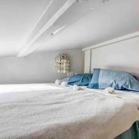 Courcelles Apartment Paris